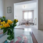 Apartman Estrella *